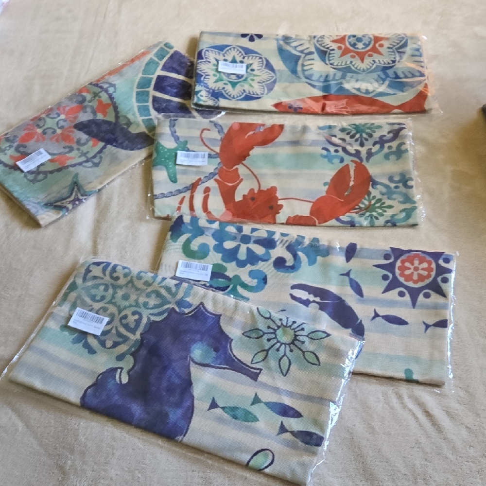 5 Beachy Throw Pillow Cases From Blue Ocean Series 18x18